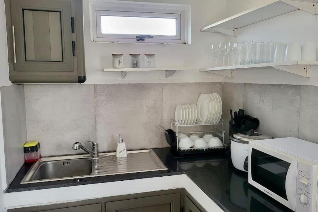 Apartment Fully Equipped With Pool In Grand Baie